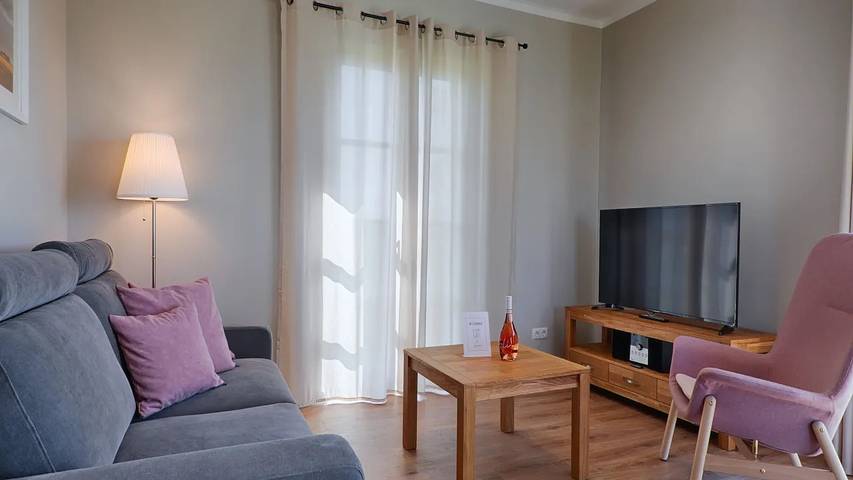 Ferienhaus für 5 Personen, mit Terrasse und Sauna sowie Pool und Garten in Dranske
