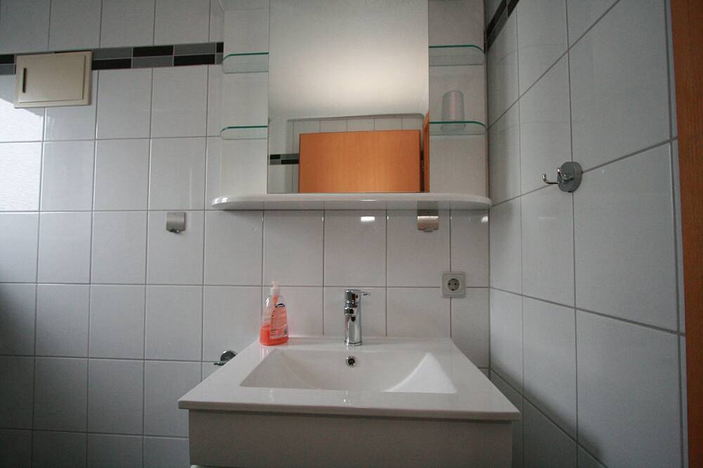 Ganze Wohnung, Studio-Apartment in Gießen in Gießen, Lahntal