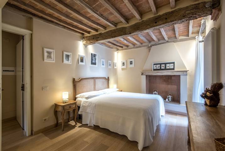 Gîte pour 4 personnes, avec balcon à Radicondoli - 2
