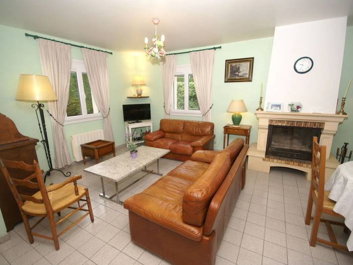 Ferienhaus für 9 Personen, mit Terrasse und Garten