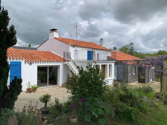 Cottage pour 4 personnes, avec jardin à Touvois