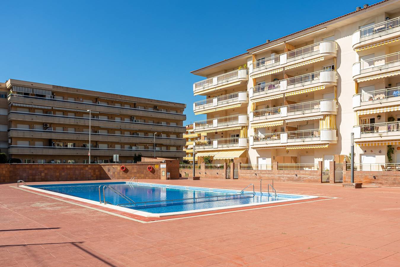 Apartamento para 6 Personas en Els Pins Blanes, Blanes