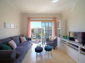 Gîte pour 4 personnes, avec terrasse à Armação de Pera