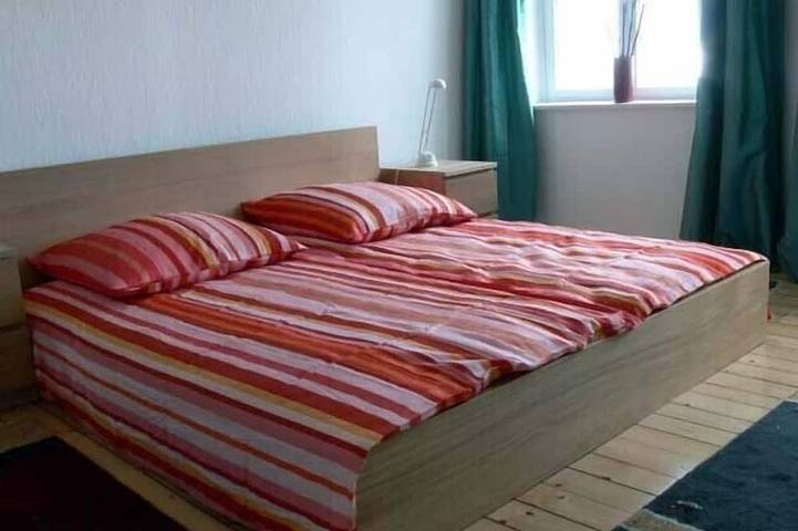 Ferienwohnung für 6 Personen, mit Balkon und Garten in Schöneberg Berlin - 2