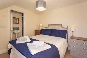 Glamping for 8 People in Porlock, Exmoor, Photo 2