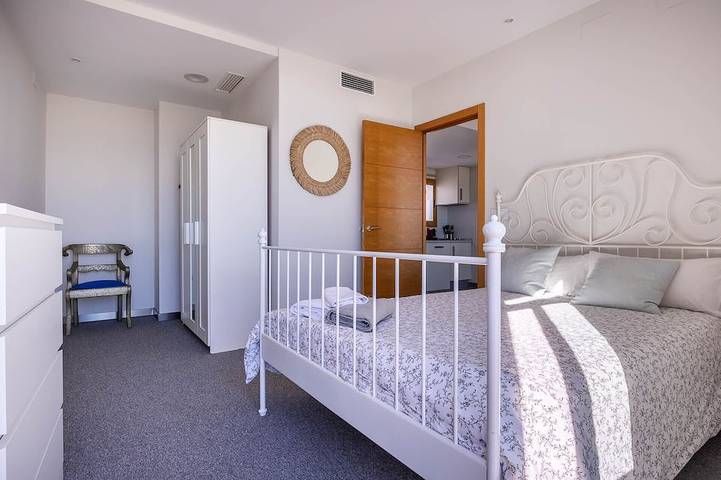 3 apts, sleeps 12, opposite Parador,  rooftop terrace + private lounge ~ Casa Xanadu Carmona in Carmona, Province de Séville