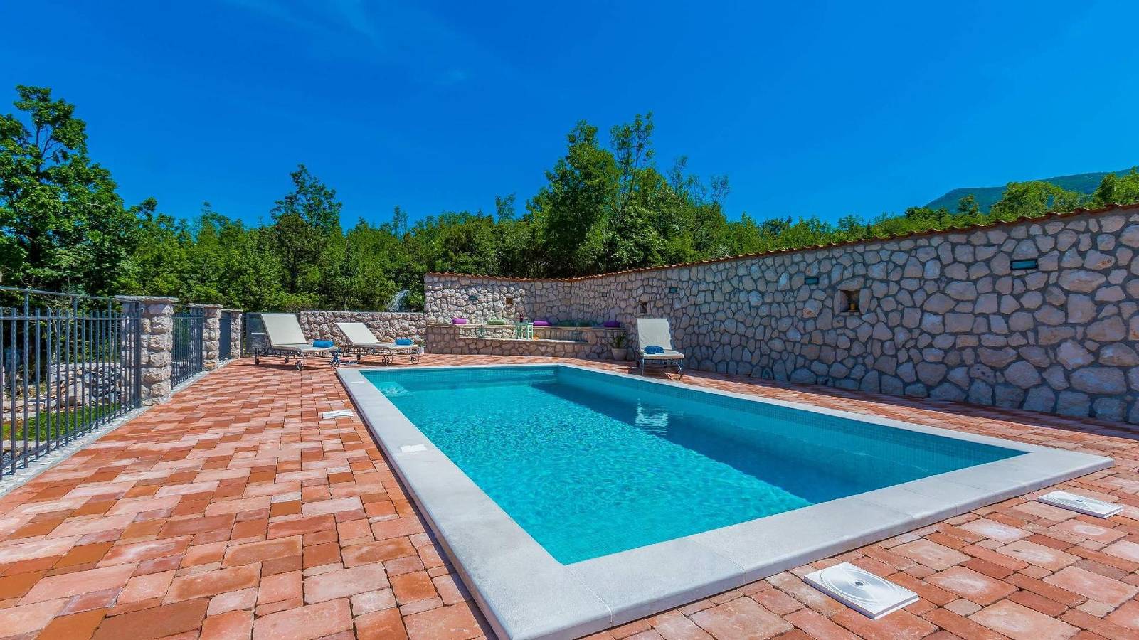 Villa die Melodie der Natur in Zivogosce, Makarska Riviera