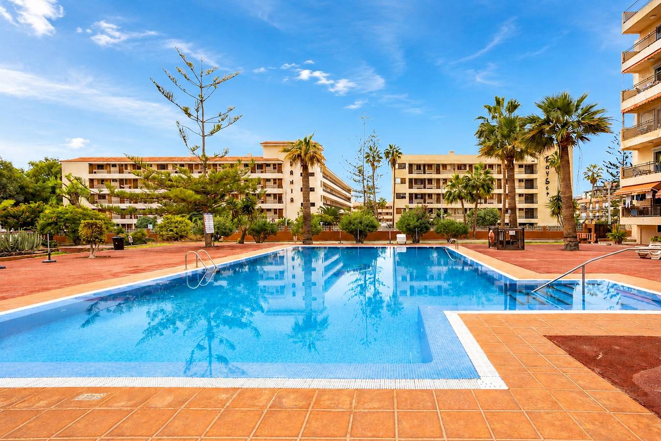 Appartement entier, Appartement de vacances pour 3 personnes avec terrasse in Los Cristianos, Arona