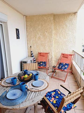 Gîte pour 6 personnes, avec balcon dans Office De Tourisme De Narbonne Plage
