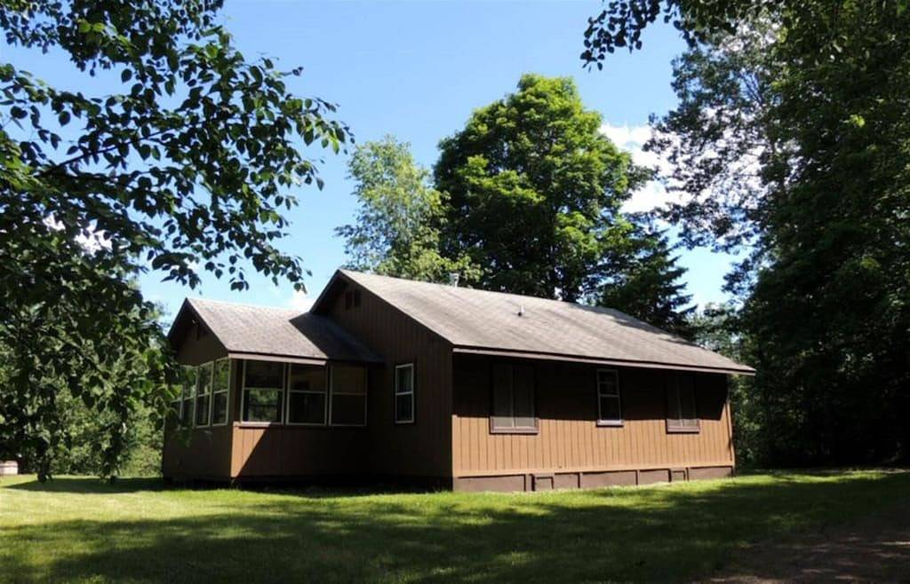 Ruhige Naturhütte am schönen Marengo River in Bayfield County