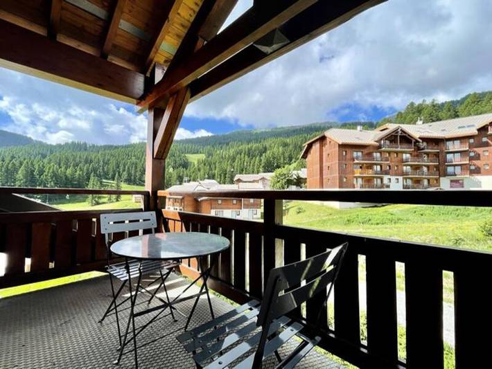 Chalet pour 6 personnes, avec balcon et piscine, adapté aux familles à Puy-Saint-Vincent