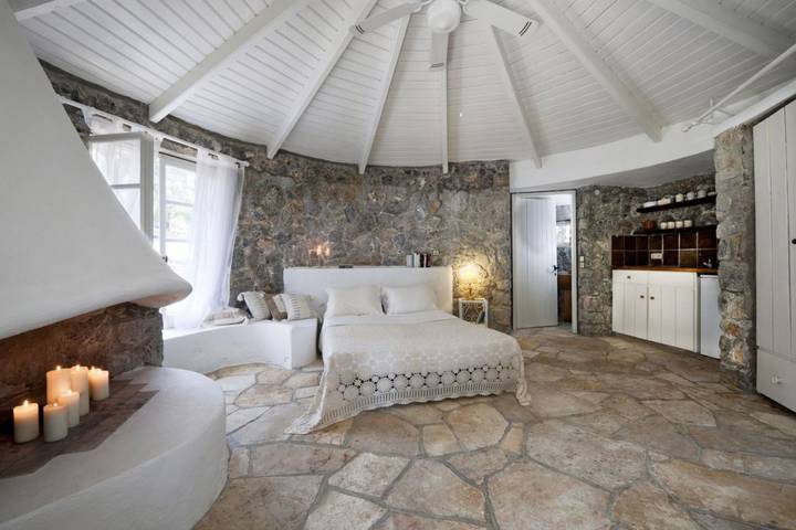 Cottage for 2 people, with ocean view and view as well as garden in Greece