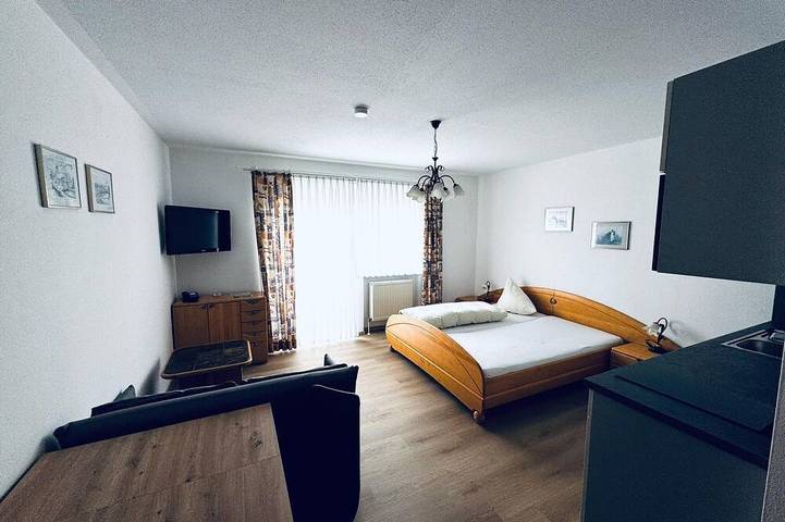 Ferienwohnung für 2 Personen, mit Garten und Balkon in Bad Gögging - 4
