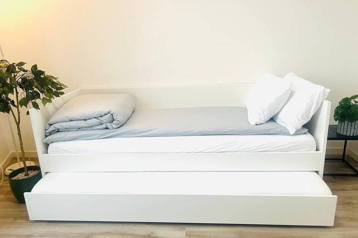 Ganze Wohnung, Spacious Family Stay near Paris - Metro 4 at Doorstep - Eiffel Tower & City View in Bagneux, Hauts-de-Seine
