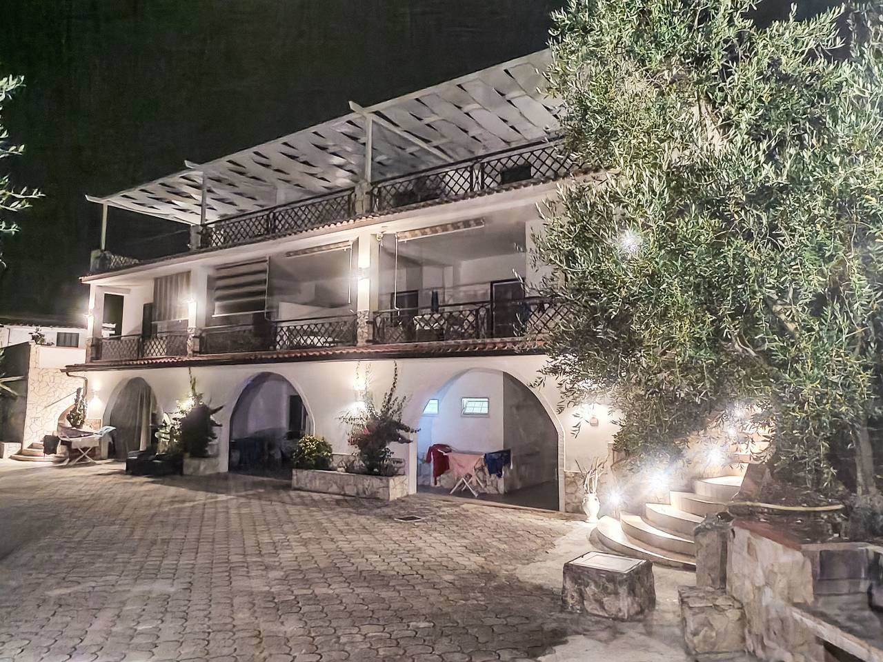 Appartement entier, Quadrilocale in villa con piscina in Peschici, Région de Peschici