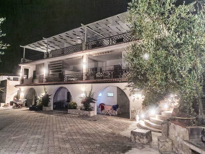 Gîte pour 8 personnes, avec jardin et terrasse à Peschici - 2