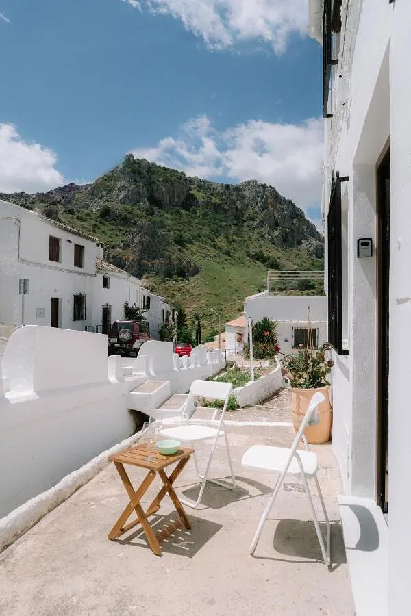 Holiday home for 6 people, with view and terrace, with pets - 1
