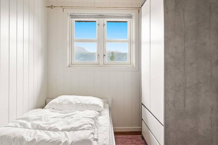 Ferienhaus für 8 Personen, mit Whirlpool und Garten in Tingvoll - 2