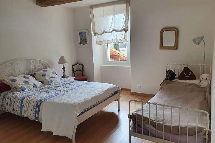 Gîte pour 7 personnes, avec Terrasse et Jardin à Revest-des-Brousses - 3