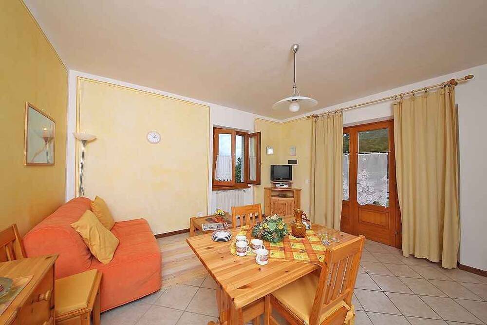 Ganze Wohnung, Ferienwohnung in der Ferienanlage Casa Susy in Pieve, Tremosine
