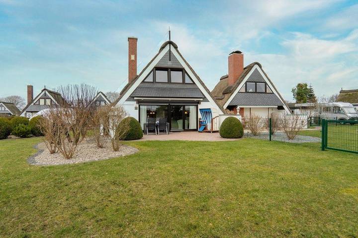 Ferienhaus mit Meerblick für 4 Personen, mit Terrasse und Garten in Großenbrode - 2
