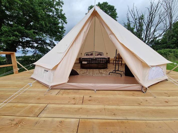 Tente pour 2 personnes, avec vue ainsi que piscine et jardin dans la Creuse - 3
