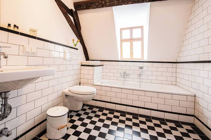 Alte Schmiede Fulda - charmantes Fachwerk-Loft in historischem Gemäuer in Fulda, Rhön-Hessen