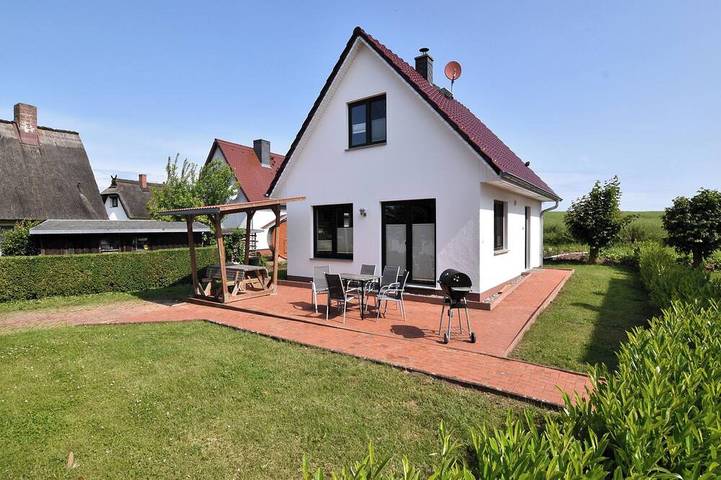 Ferienhaus für 6 Personen, mit Terrasse und Garten - 1
