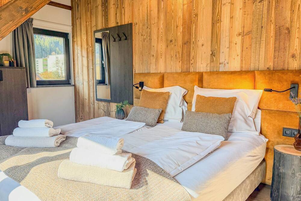 Modernes Chalet bei Alpensee und Skigebieten in Afritz am See, Villach-Land