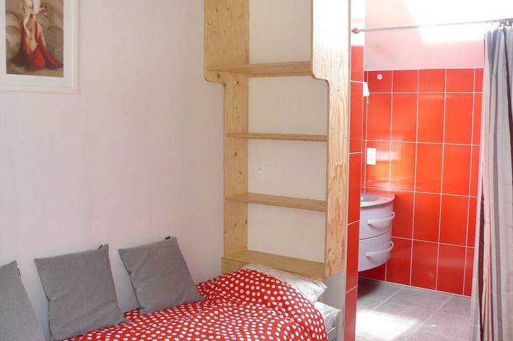 Location de vacances pour 22 personnes, avec terrasse, animaux acceptés à Saint-Martin-des-Champs (Avranches) - 2