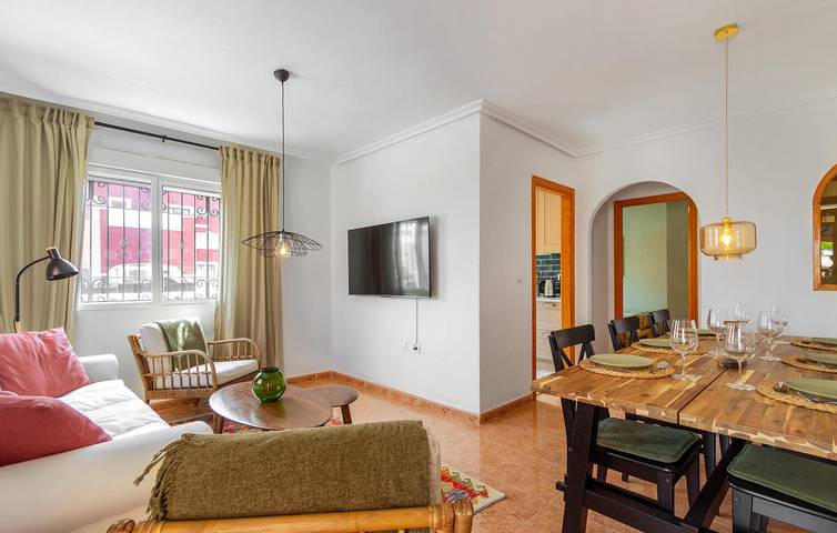 Appartement confortable avec piscine et terrasse près de Los Montesinos in La Herrada, Los Montesinos