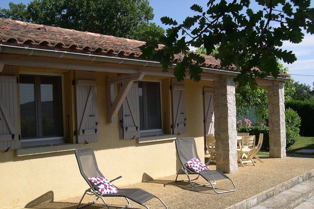 Gîte climatisé, Chauzon, Ardèche Méridionale. in Chauzon, Ardèche