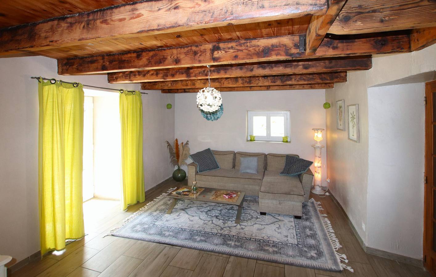 Appartement confortable avec parking, jardin et pêche près de la rivière Ardèche in Pont-de-Labeaume, Parc naturel régional des Monts d'Ardèche