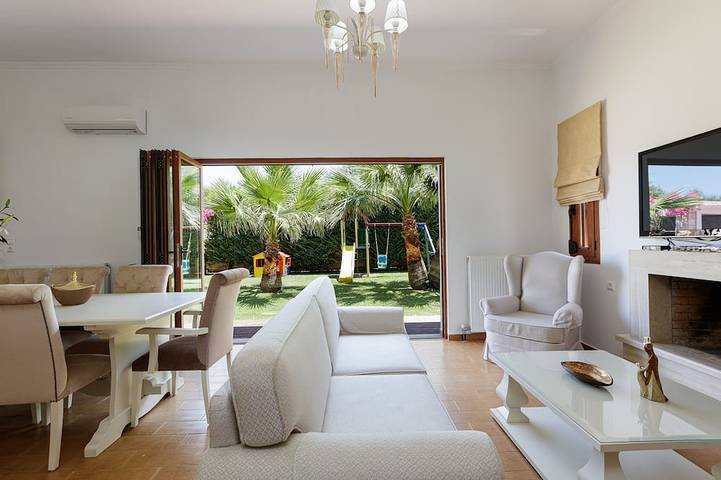 Villa Dimtrios, Luxus! Mit Jacuzzi, privatem Pool, Fitnessraum, Tischtennis & Spielplatz! in Rethymno und Umgebung