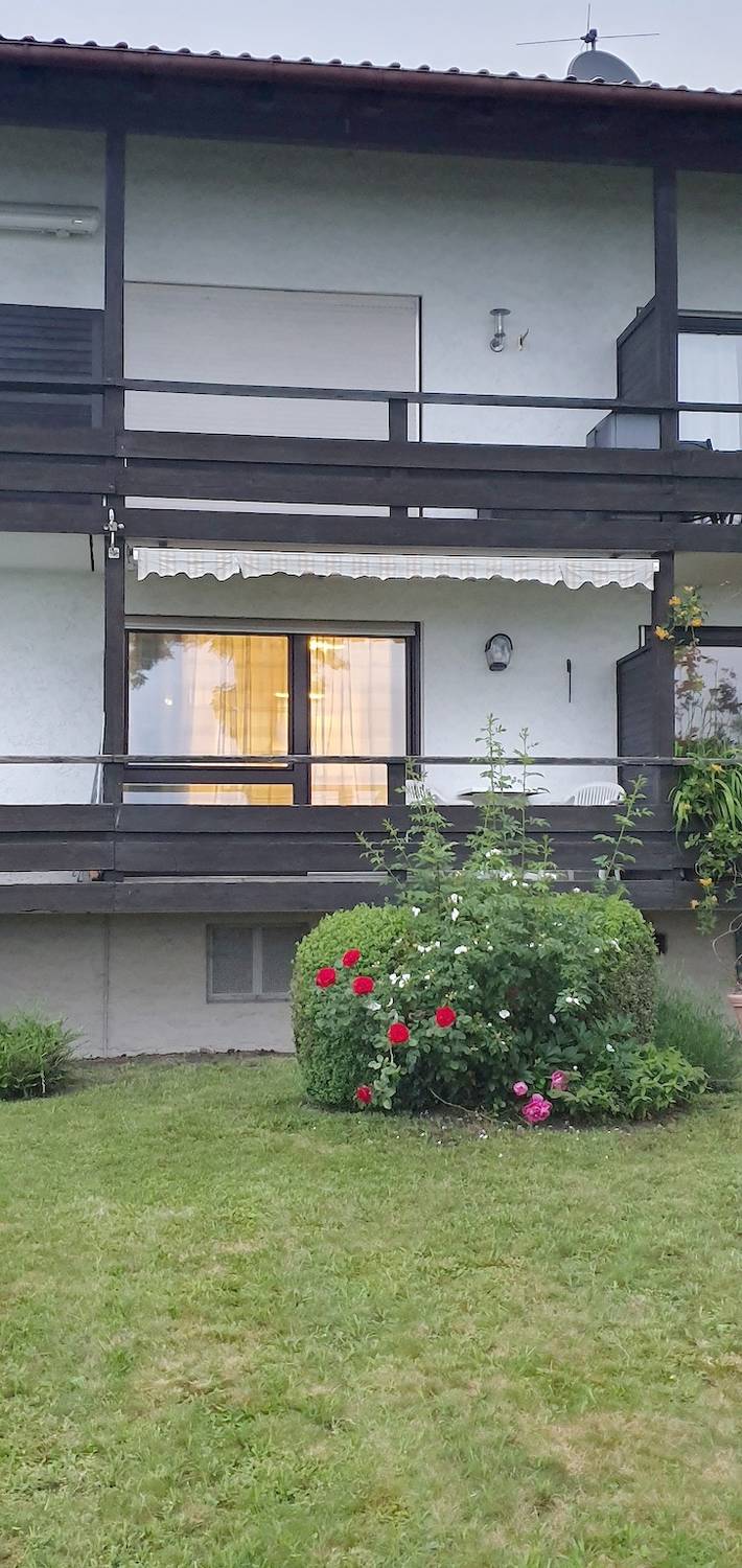 Ferienwohnung für 2 Personen, mit Seeblick und Balkon/Terrasse sowie Balkon im Chiemgau - 3