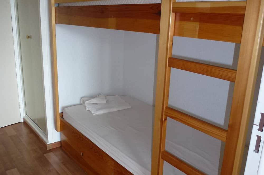 Ganze Wohnung, Coeur de Station mit großem Balkon in Puy-Saint-Vincent, Nationalpark Écrins