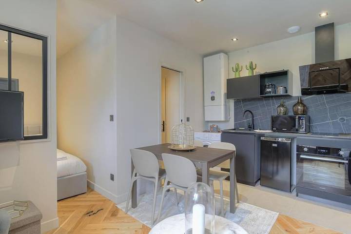 Gîte pour 4 personnes à Champagne-au-Mont-d'Or - 4