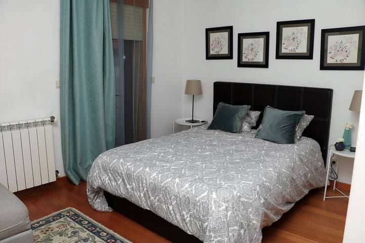 Location de vacances pour 13 personnes, avec balcon et jardin dans Paredes de Coura - 2