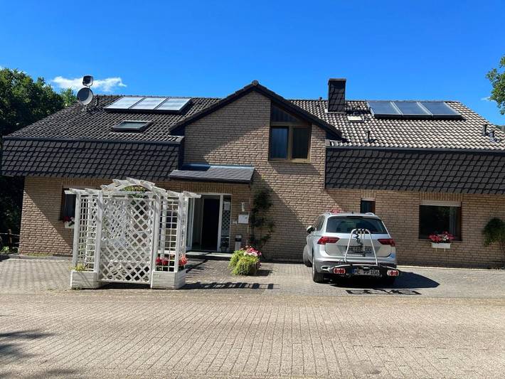 Gîte pour 2 personnes, avec sauna ainsi que jardin et jacuzzi à Heimbach - 2