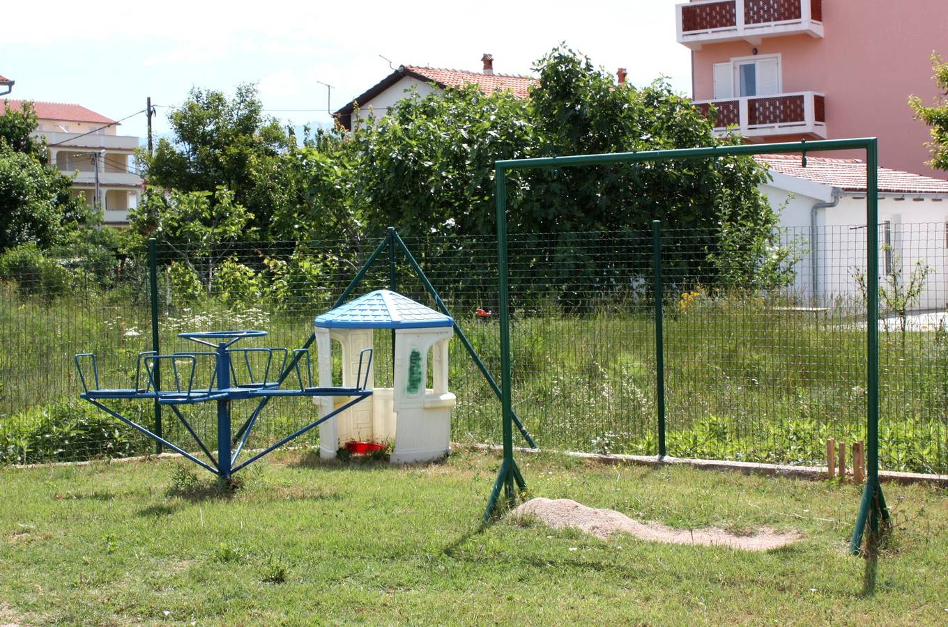 Ganze Wohnung, 2-Zimmer-Ferienwohnung mit Terrasse Lopar, Rab A-5019-a in Lopar, Rab
