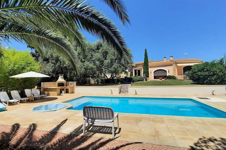 Villa for 4 people, with garden and terrace - 1