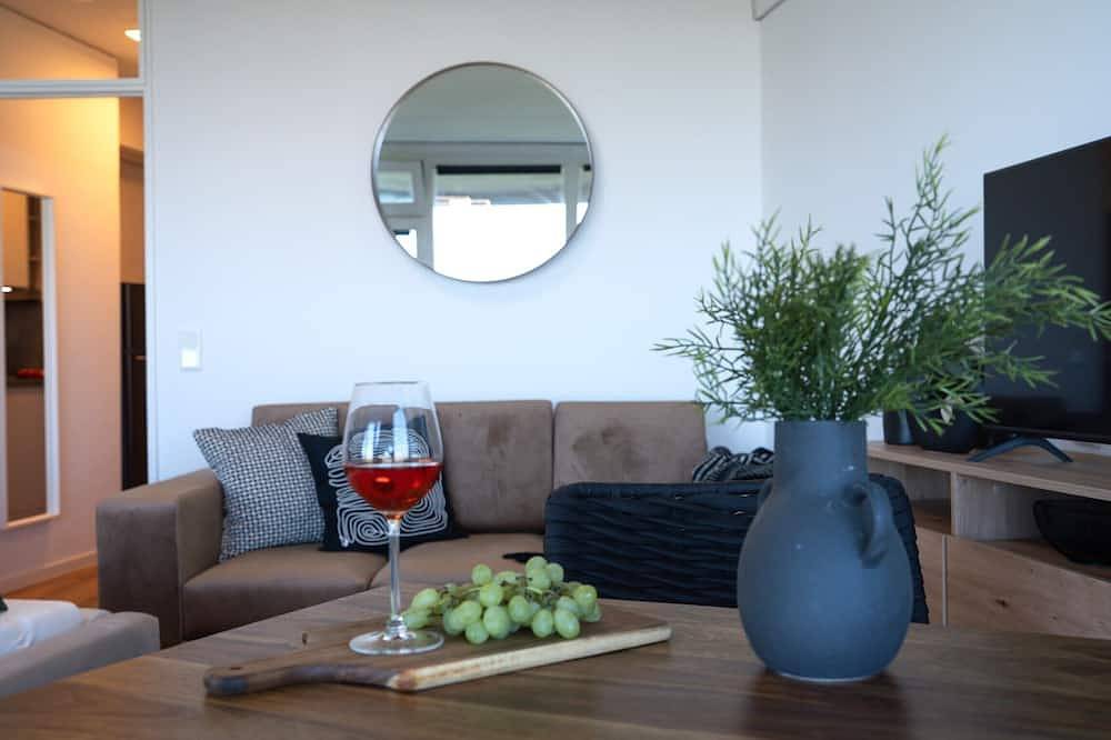 Ganze Wohnung, ☆Bright apartment☆Wide view☆12th floor☆Netflix☆Center☆ in Augsburg, Bayerisch Schwaben