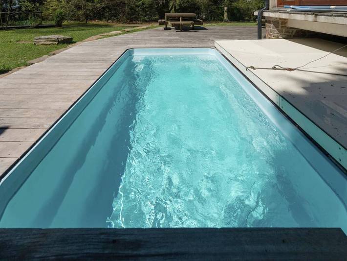 Location de vacances pour 14 personnes, avec terrasse et piscine ainsi que sauna et jardin dans Ovifat - 3