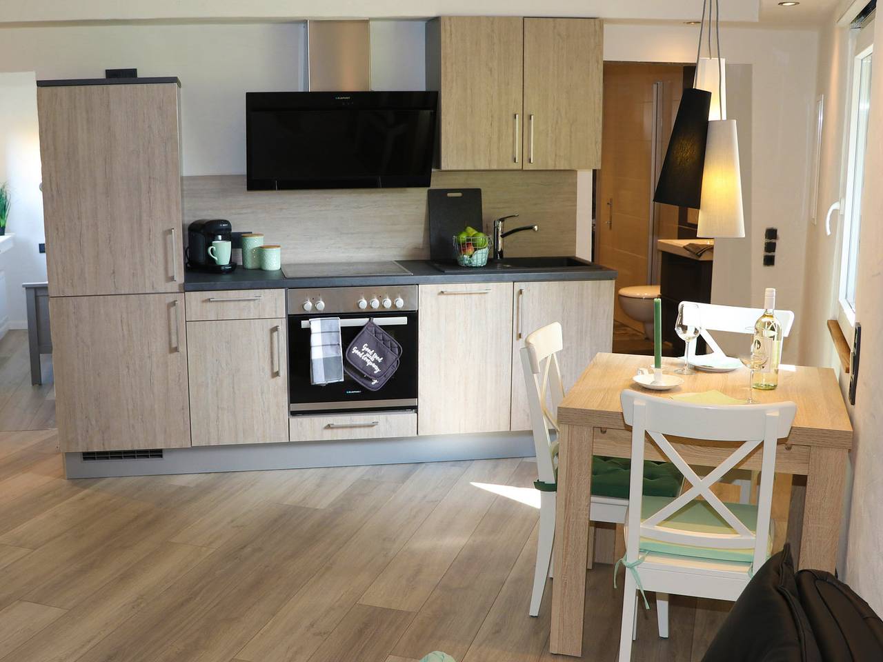 Ganze Wohnung, Apartment „Meisennest, 50 qm“ mit privater Terrasse, Garten und Wlan in Lennestadt, Sauerland