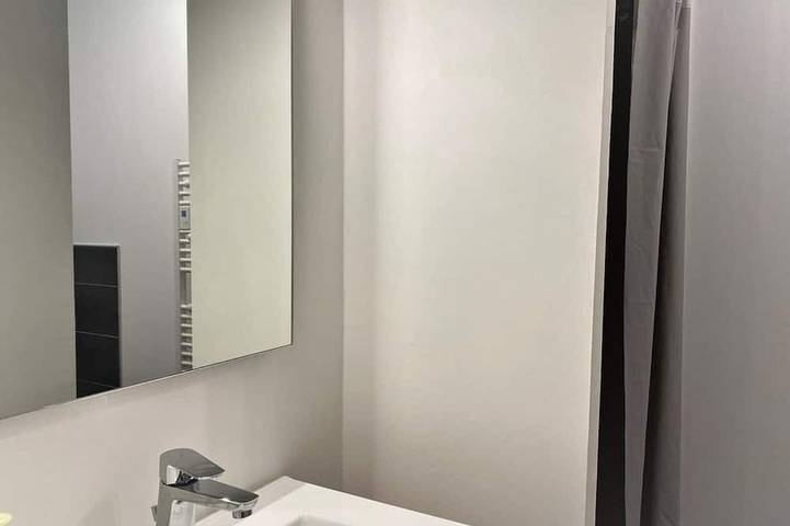 Gîte pour 4 personnes, avec jardin à Villeneuve-sur-Allier - 4