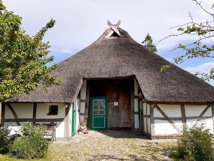 Ferienhaus für 8 Personen, mit Terrasse und Garten in Mustin