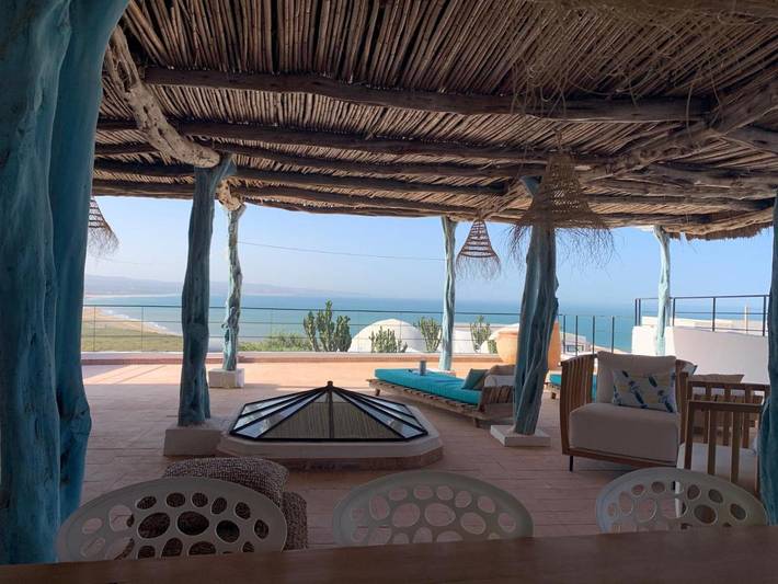 Gîte pour 6 personnes, avec vue ainsi que terrasse et piscine, animaux acceptés dans Ouassane