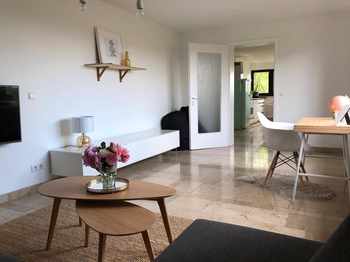 Appartement entier, ☆ Zentrales Appartement mit traumhaftem Panorama ☆ in Winnenden, Arrondissement de Rems-Murr