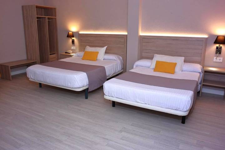 Hôtel pour 3 personnes, avec terrasse à Verín - 4