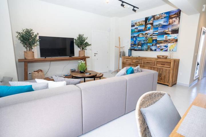 Ferienwohnung für 3 Personen, mit Balkon und Ausblick in Rhodos Stadt